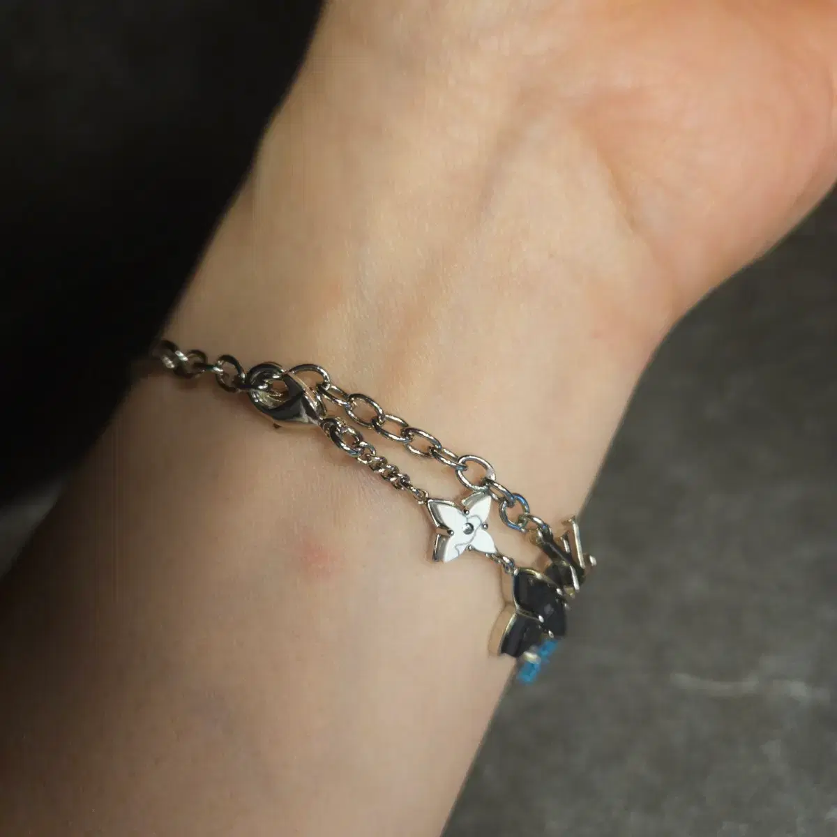 thumbnail-9